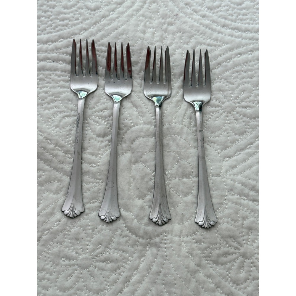 Pfaltzgraff Biscayne Salad Forks 4pc 6.25in Silver Stainless Steel Fan Shell